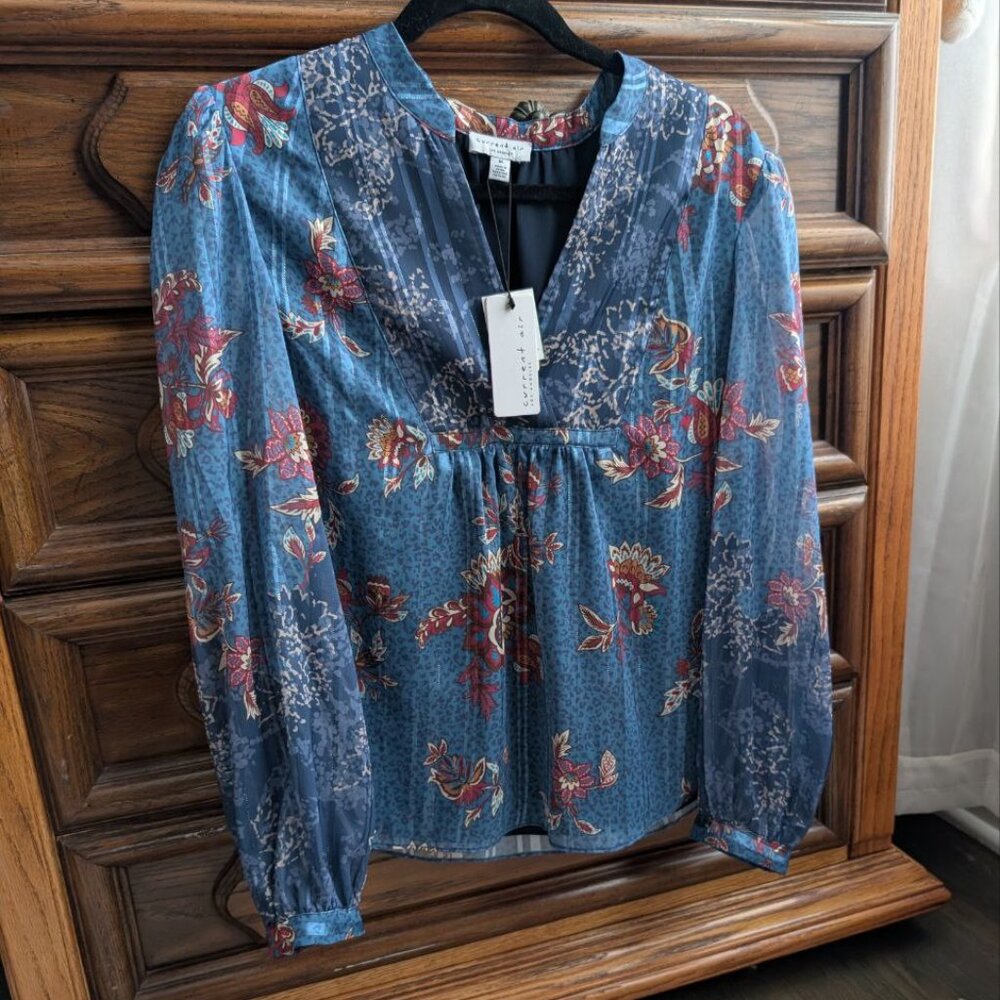 NWT Floral Women`s Printed Neck Contrast Blouse- Pique by Parker Kennedy Size M